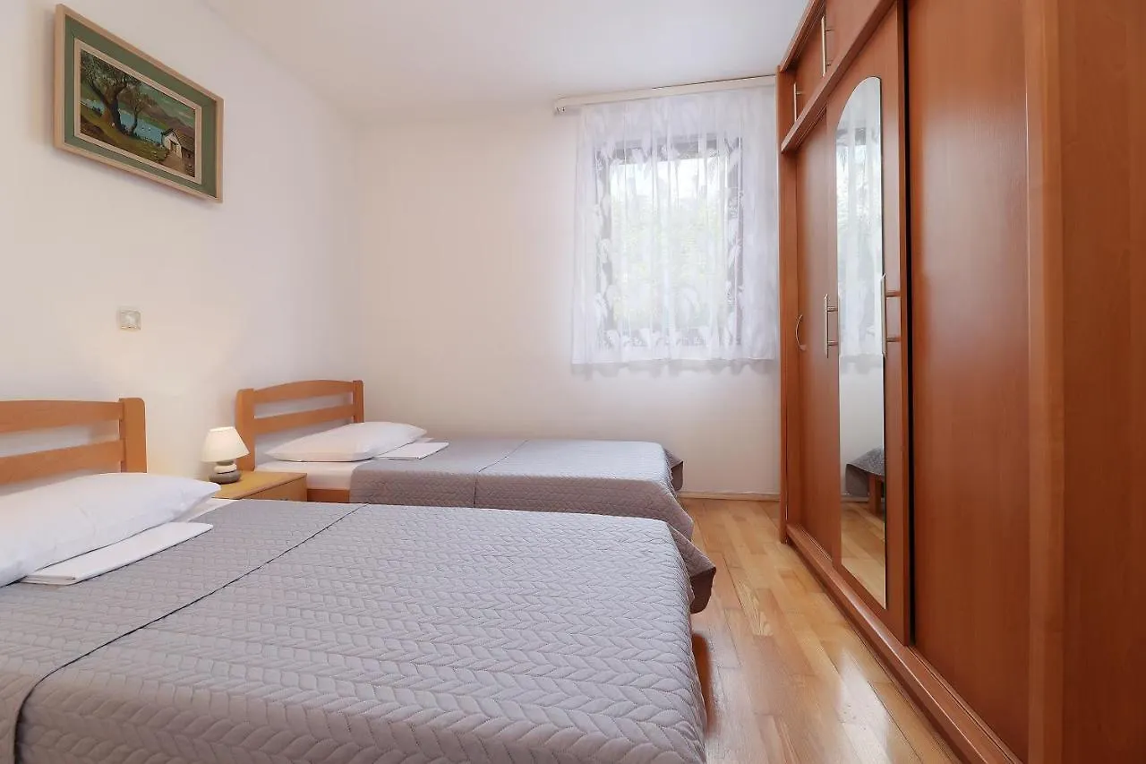 Jadranovo Dunja Apartment