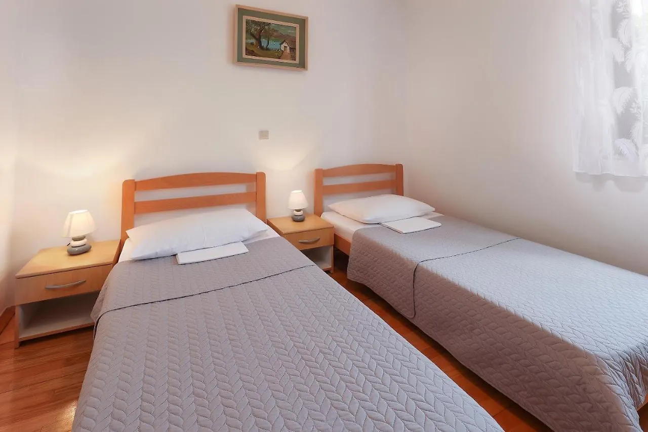 Jadranovo Dunja Apartment