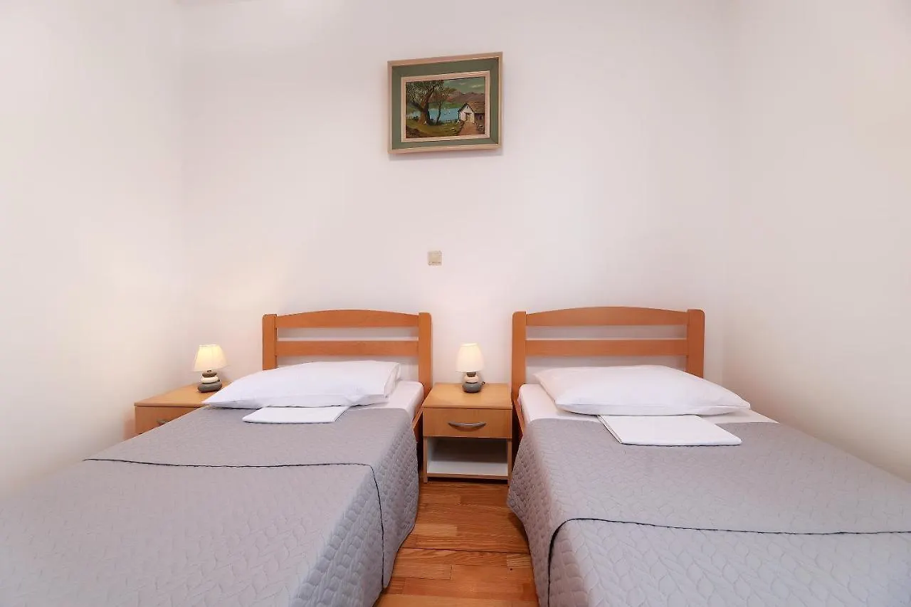 Jadranovo Dunja Apartment 0*,  Croatia