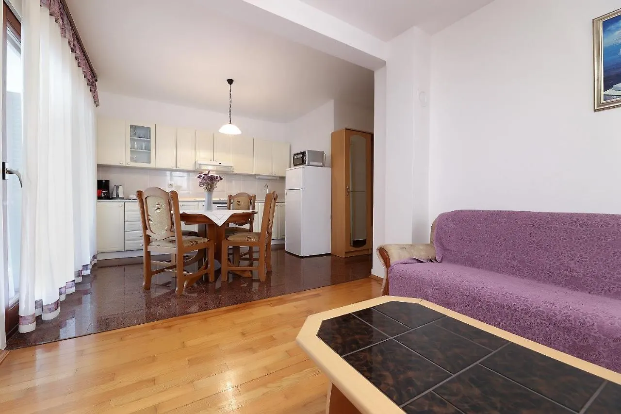 Jadranovo Dunja Apartment